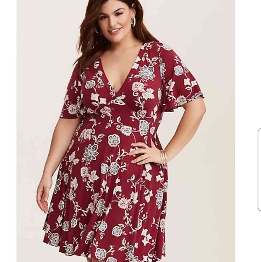 Torrid Burgundy Floral print Skater Dress. 4X